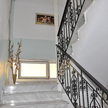 κωστασ μουστακλησ