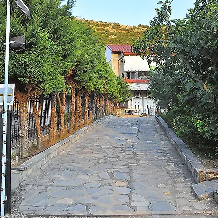 κωστασ μουστακλησ