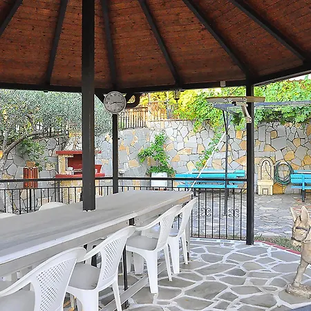 Appartement κωστασ μουστακλησ