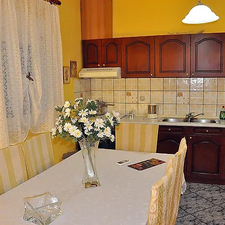 κωστασ μουστακλησ Appartement *